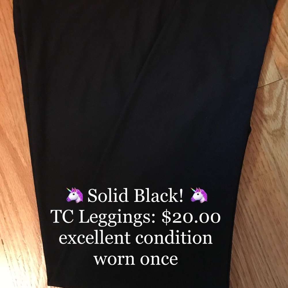 Lularoe Solid Black Leggings - size TC